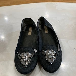 Woman’s flat shoes offer five when bundle